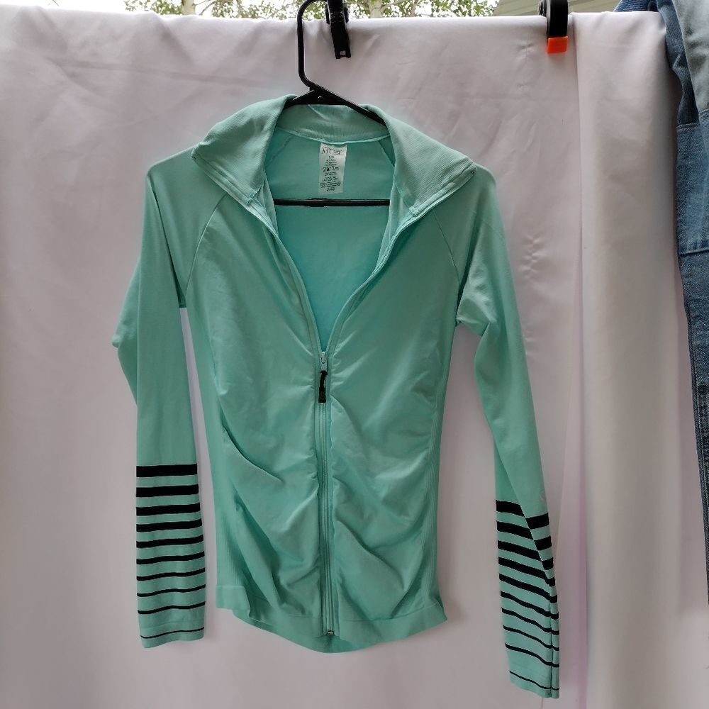 Muse climawear jacket 